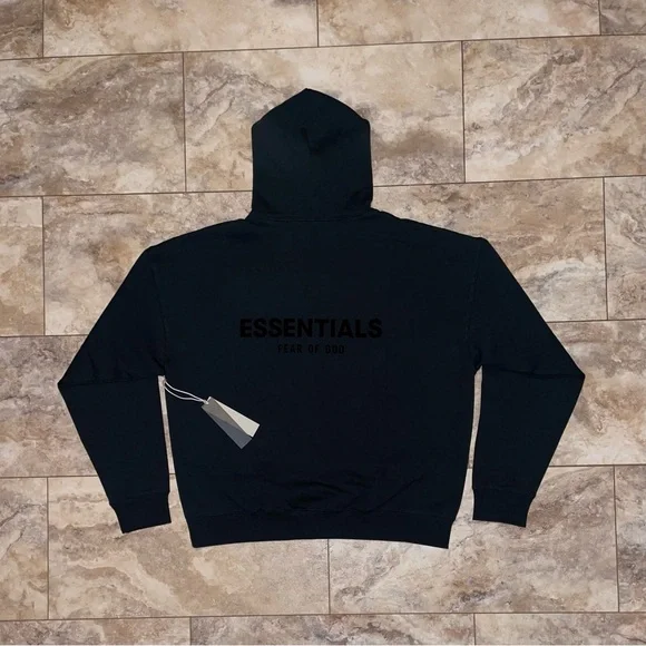 Fear of God Essentials Pullover Chest
Logo Hoodie Stretch Limo/Black Size Large - Picture 2 of 9